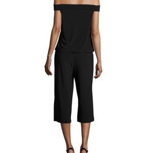 Laundry By Shelli Segal Off-The-Shoulder Jumper